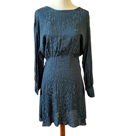 Zara Dresses & Skirts - ❤️SOLD❤️ ZARA DRESS VISCOSE DARK TEAL ANIMAL PRINT FIT & FLARE FLOWY SZ MED